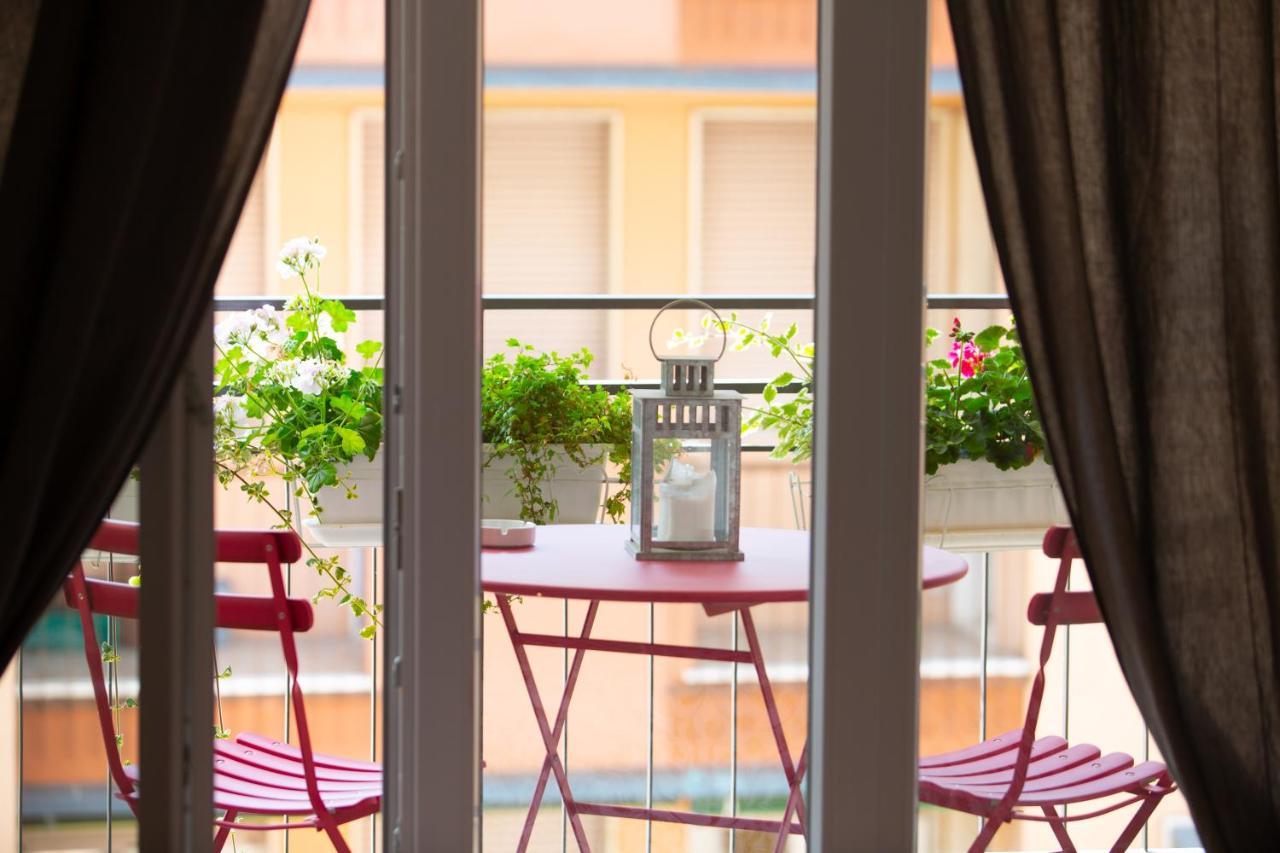 Biba Casa Vacanze Оменя Екстериор снимка