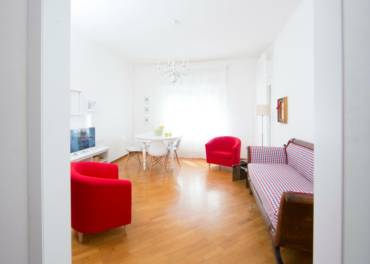 Biba Casa Vacanze Оменя Екстериор снимка